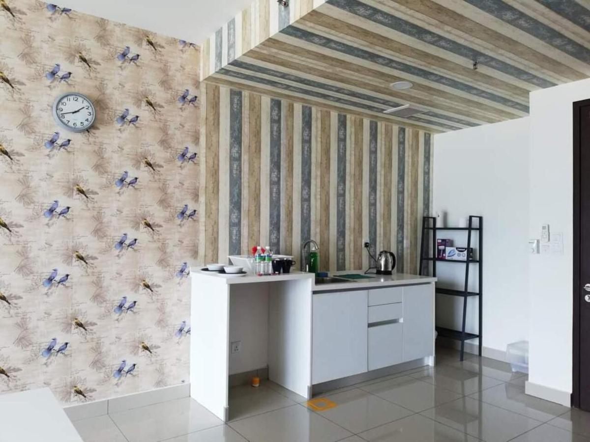 Peanut Butter Homestay - Trefoil Setia Alam Shah Alam Buitenkant foto