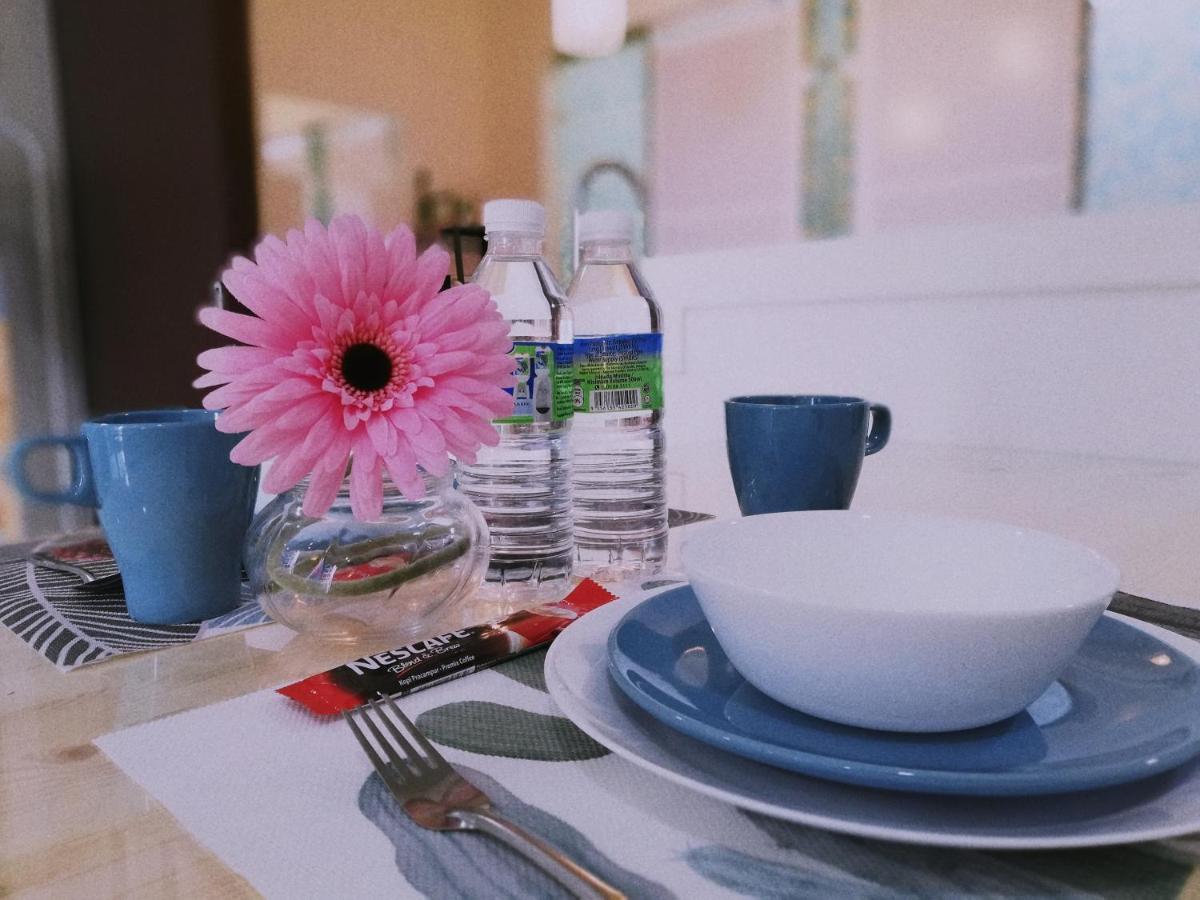 Peanut Butter Homestay - Trefoil Setia Alam Shah Alam Buitenkant foto