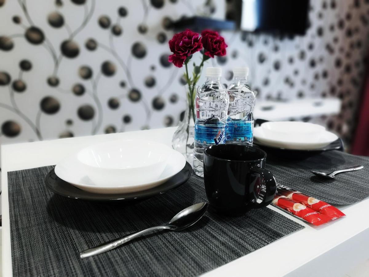 Peanut Butter Homestay - Trefoil Setia Alam Shah Alam Buitenkant foto
