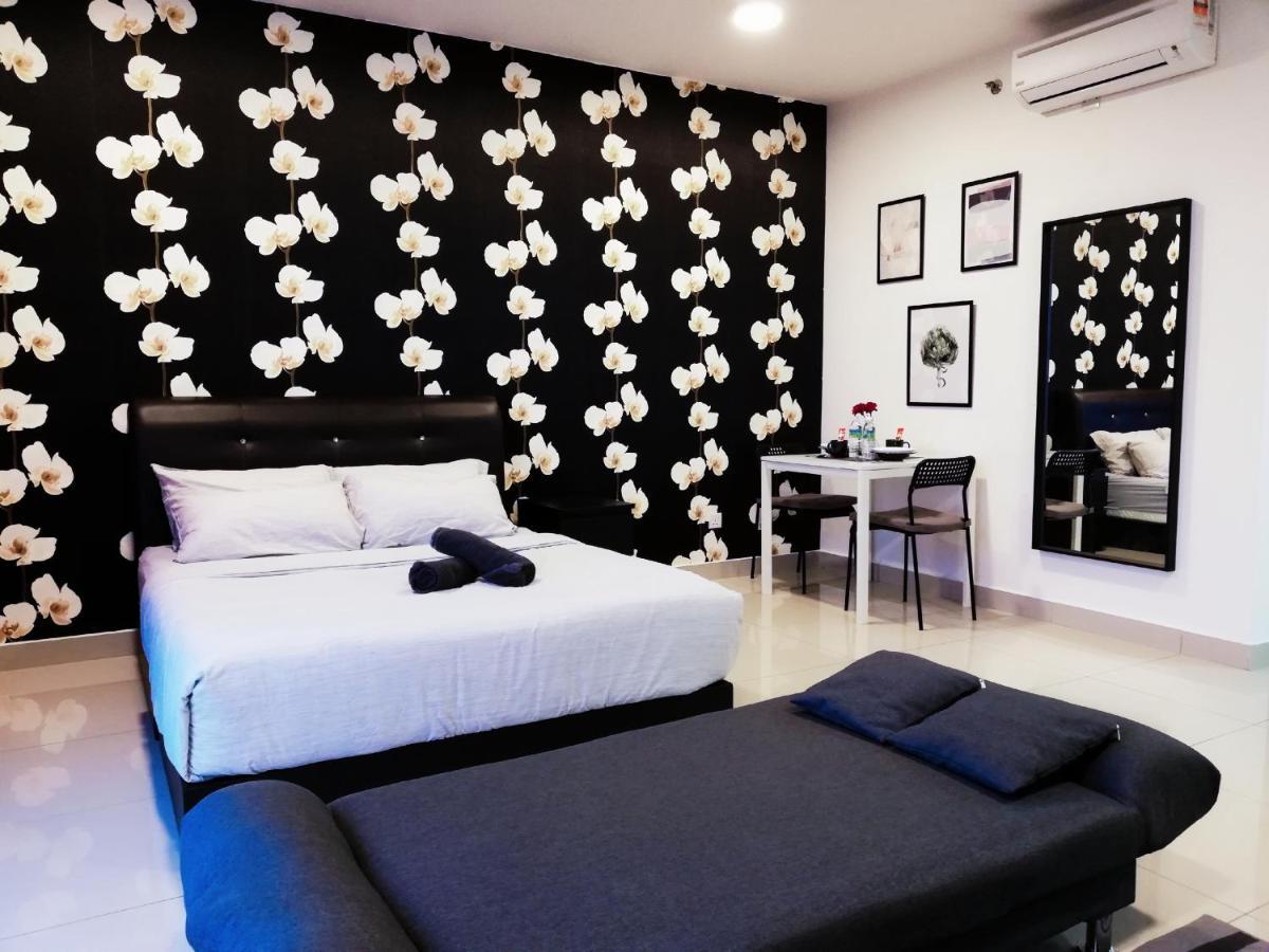 Peanut Butter Homestay - Trefoil Setia Alam Shah Alam Buitenkant foto